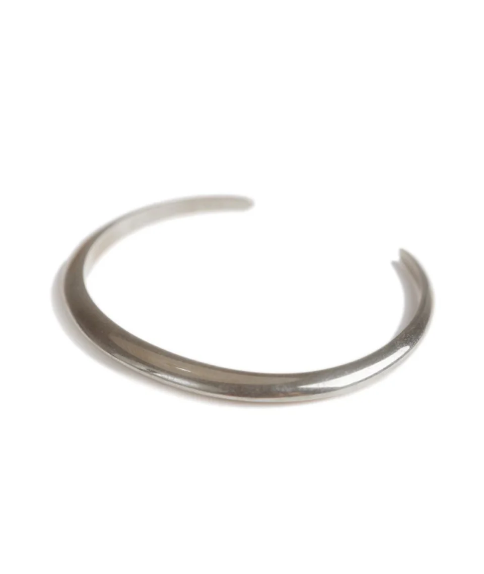 Soko Delicate Mezi Cuff in Silver