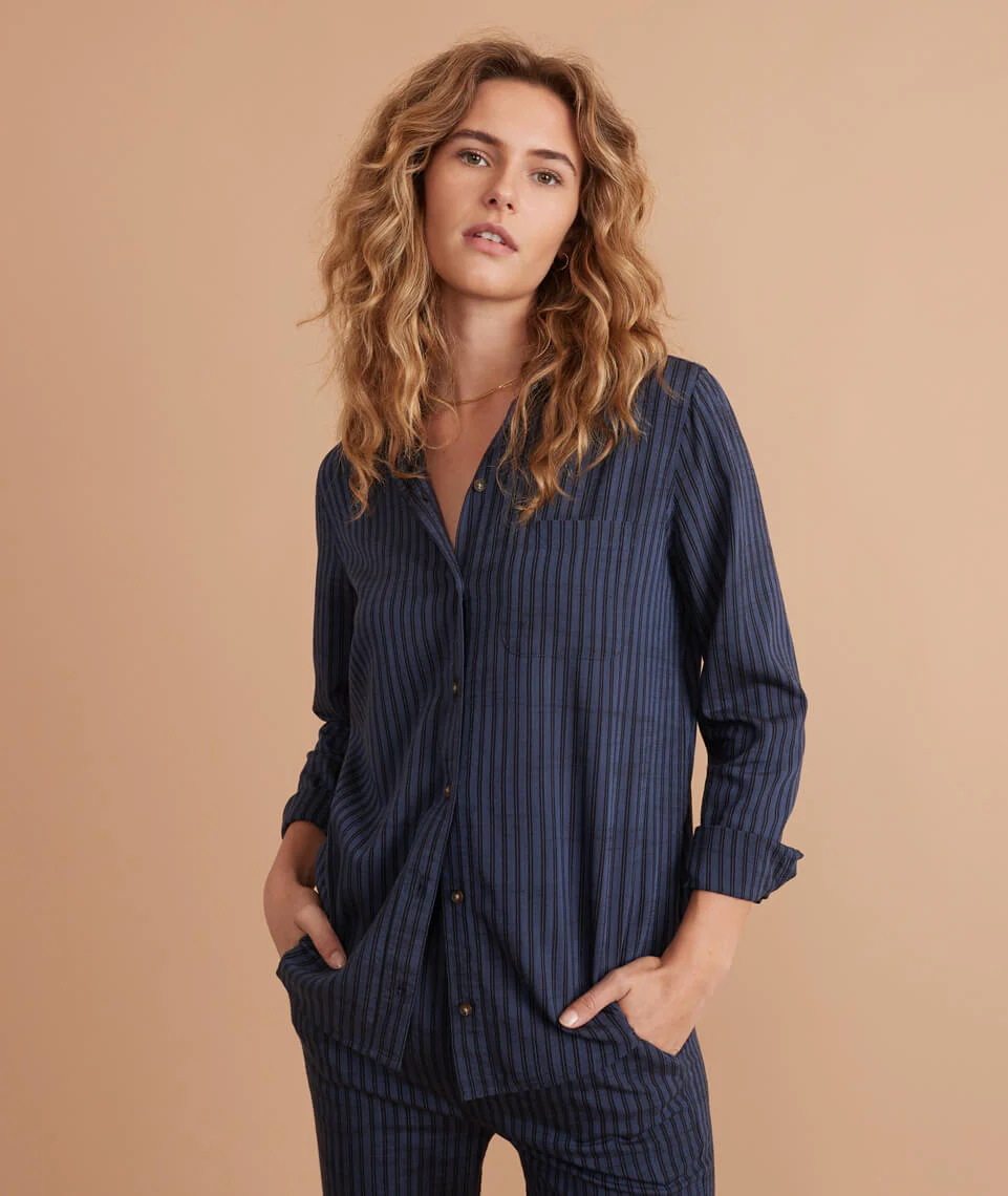 Angie Relaxed Shirt in Black/Blue Stripe