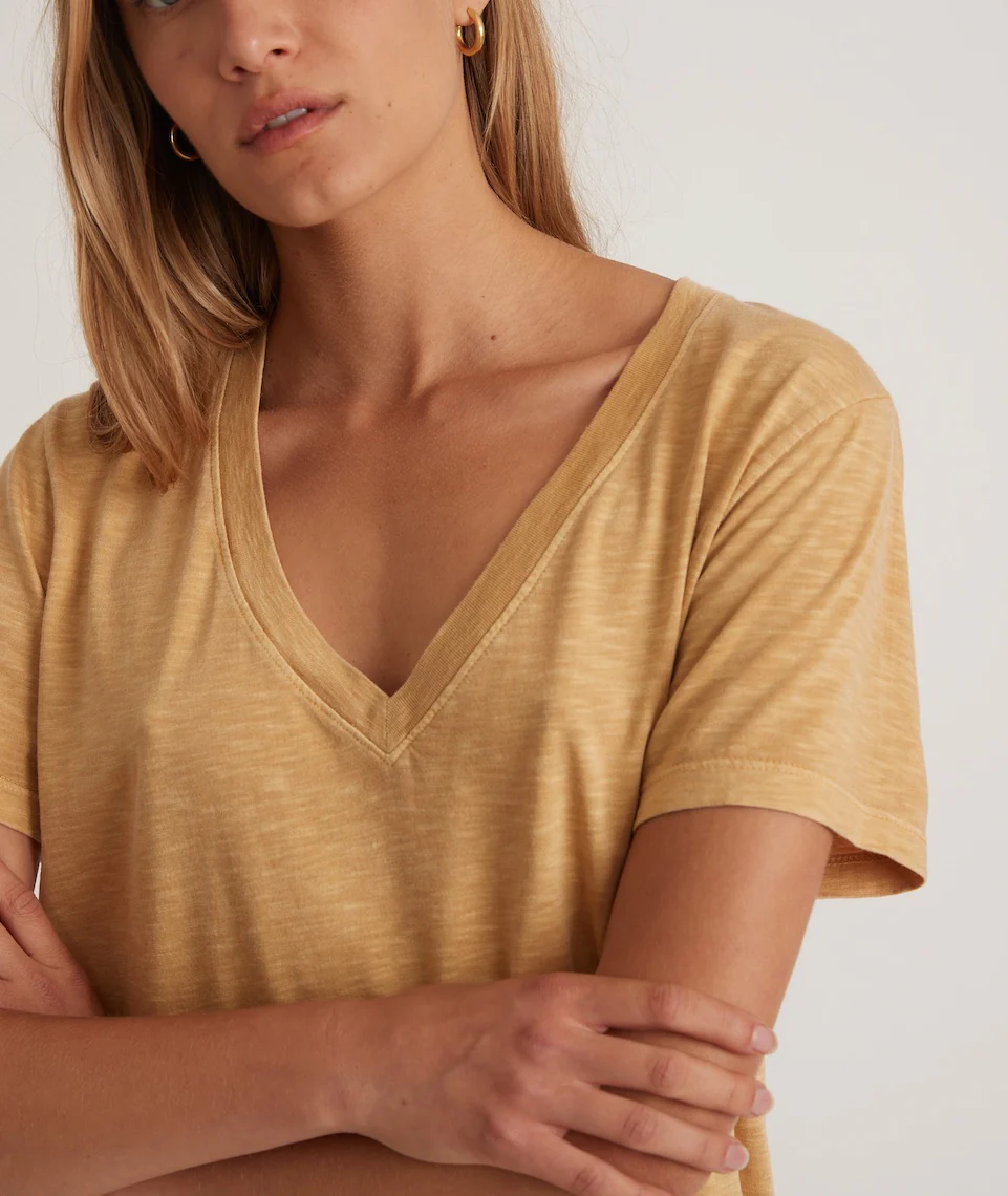Boyfriend V-Neck Tee in Bright Gold