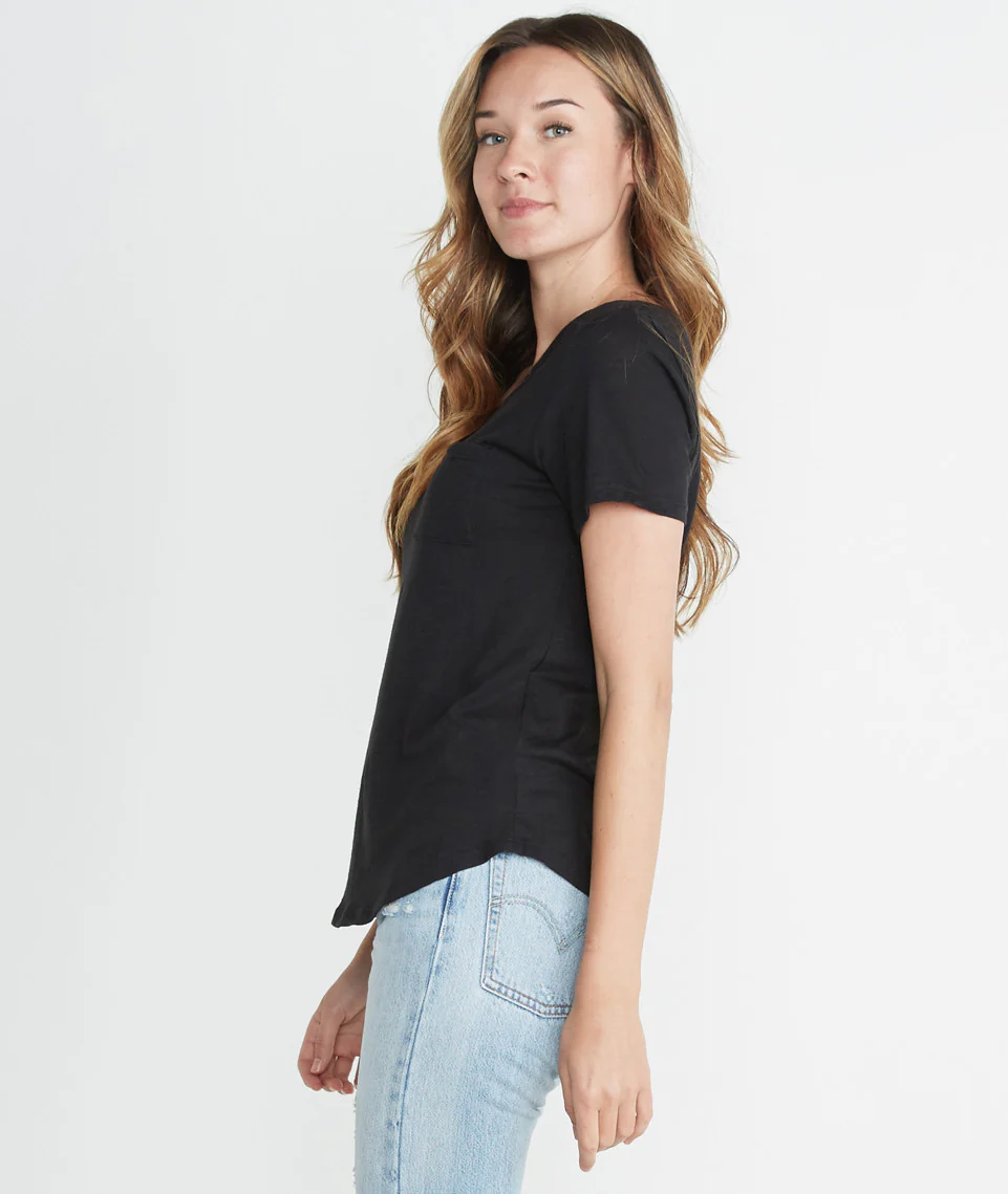 Boyfriend Pocket Tee - Black