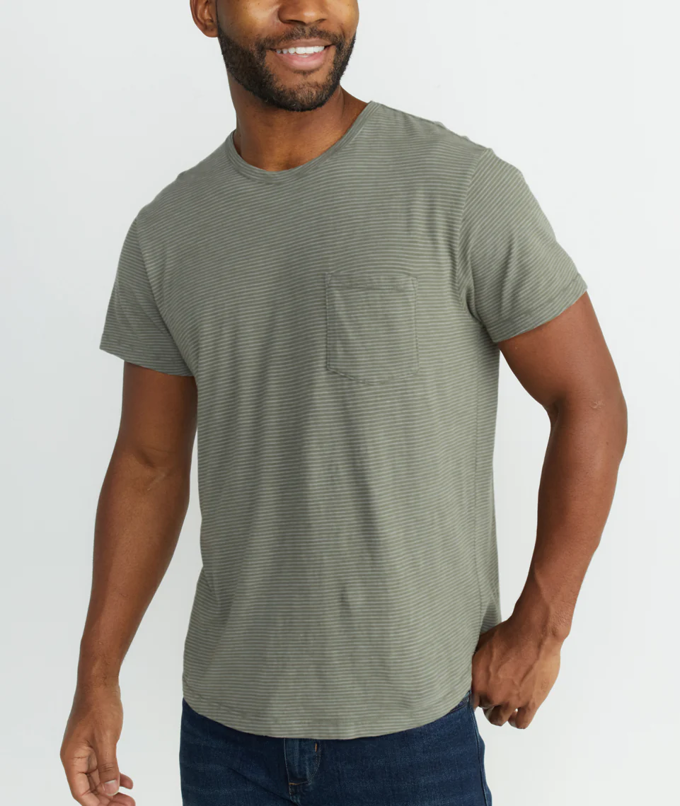 Saddle Pocket Tee in Thyme/White Stripe