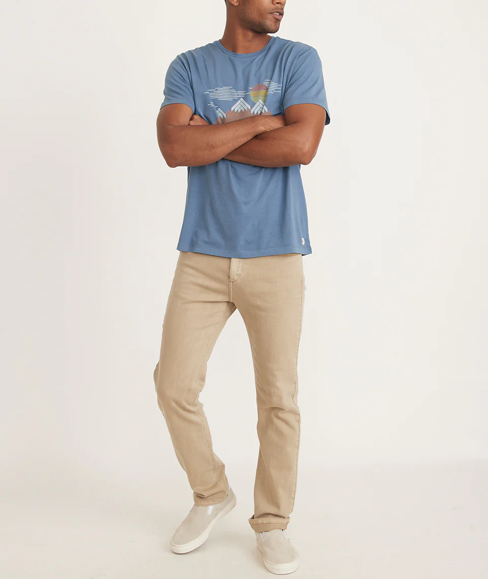 Signature Crew Graphic Tee in China Blue