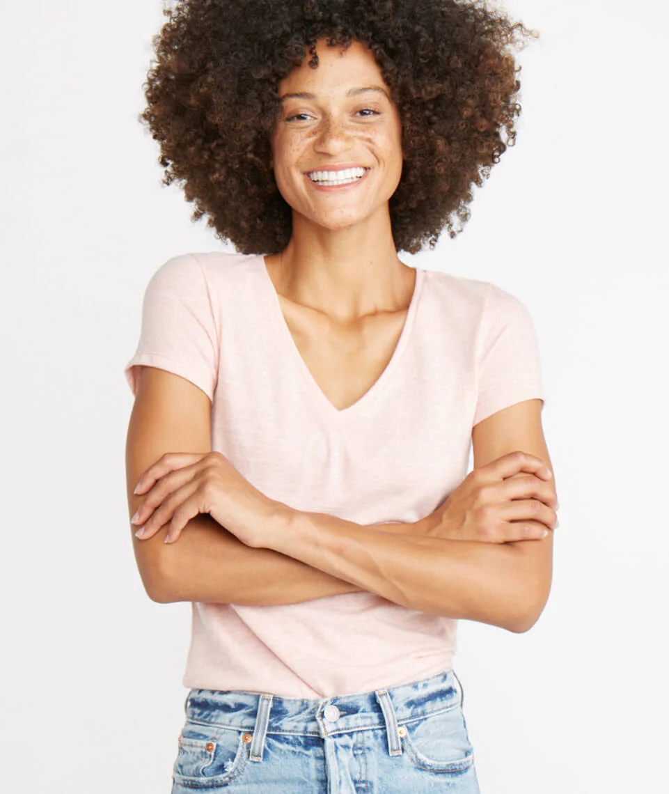 V-Neck in Vintage Peach