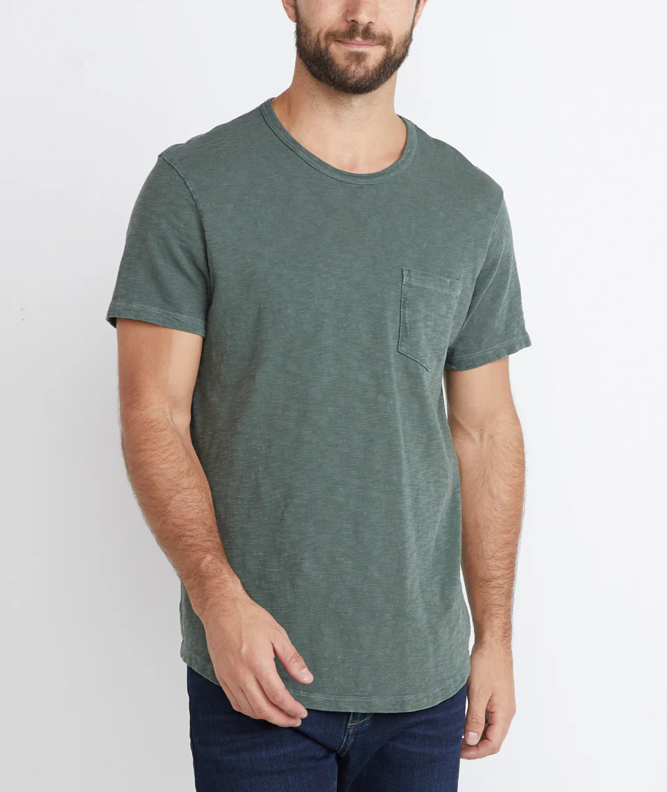 Saddle Pocket Tee in Moss