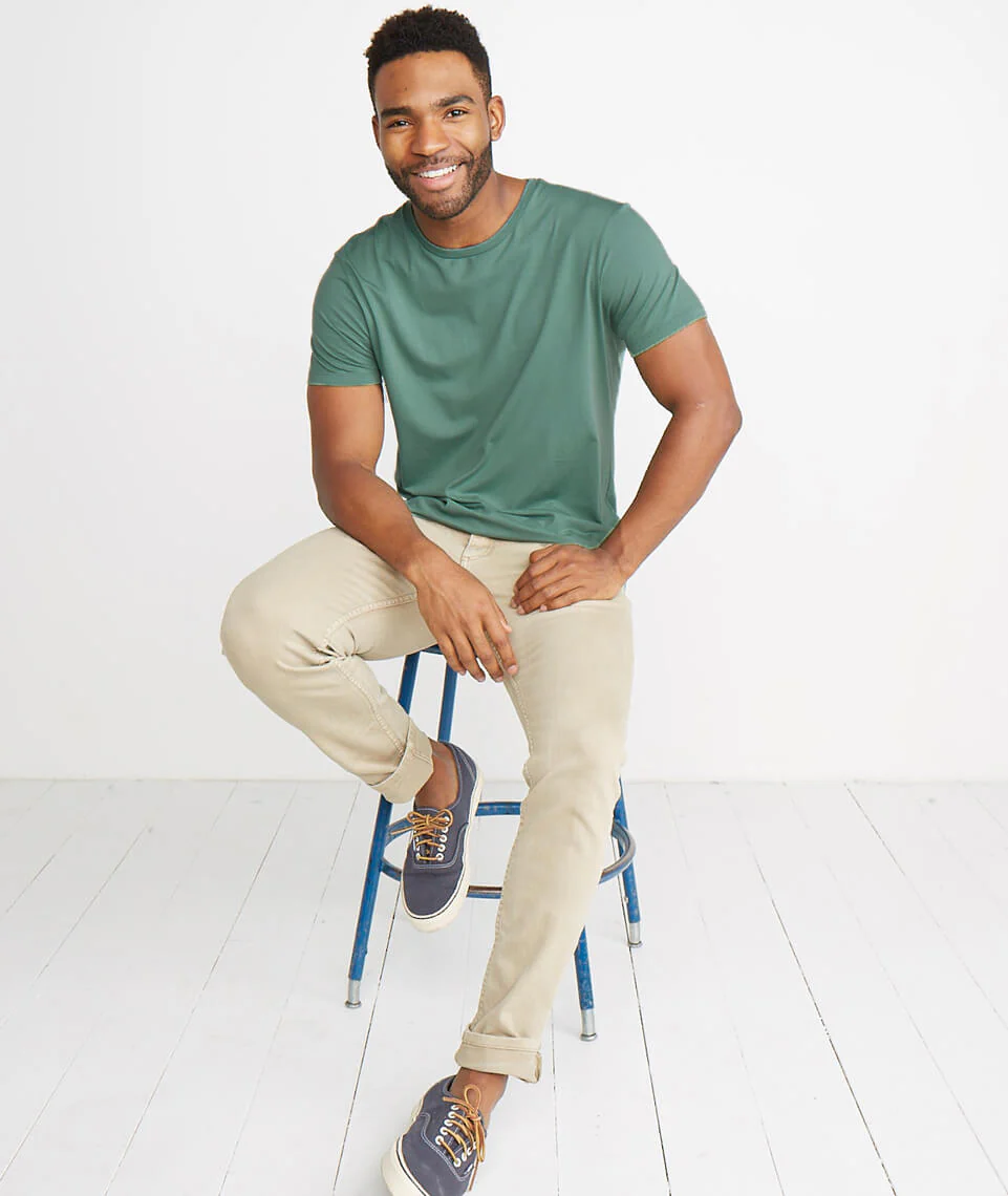 Signature Crewneck in Dark Ivy