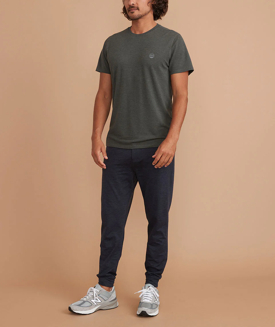 Air Crew Tee in True Black