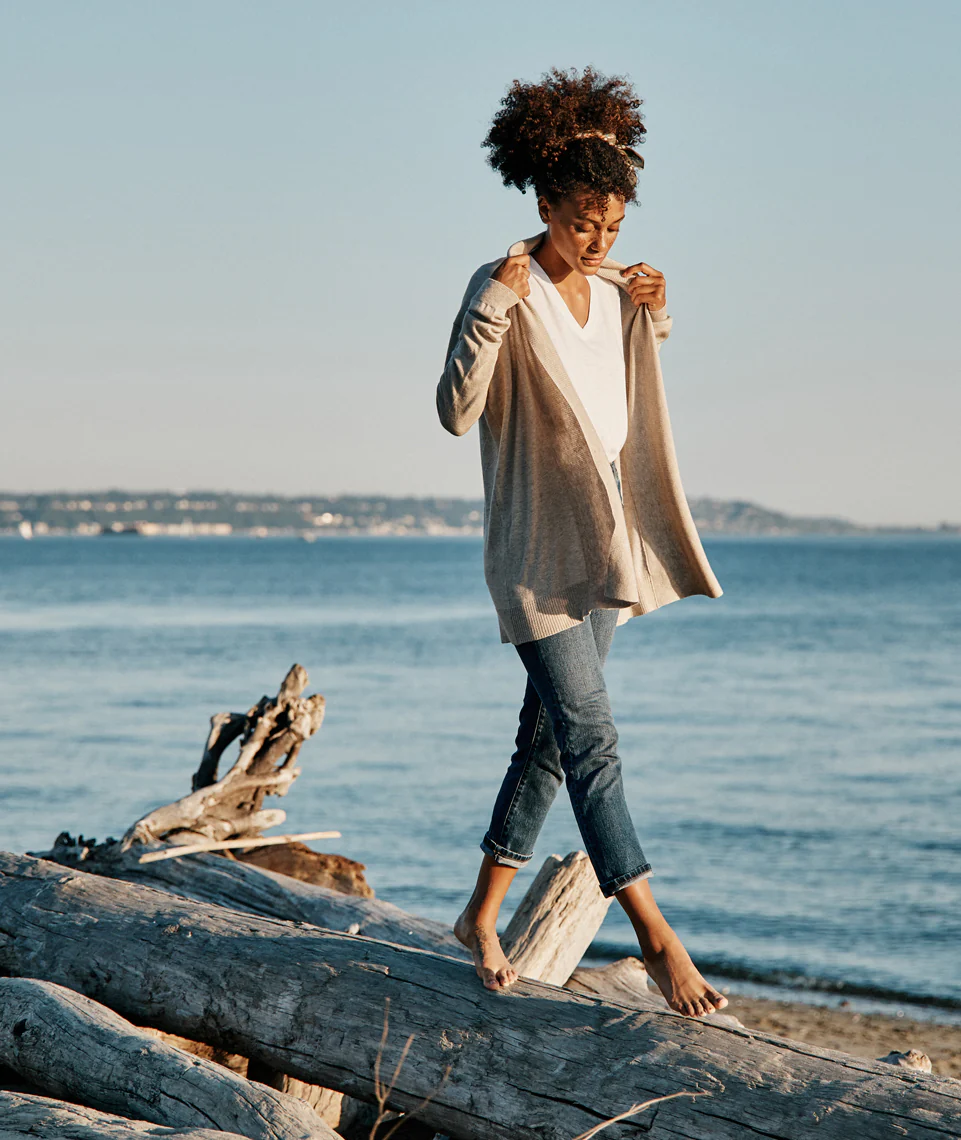 Mae Cardigan in Heather Oat