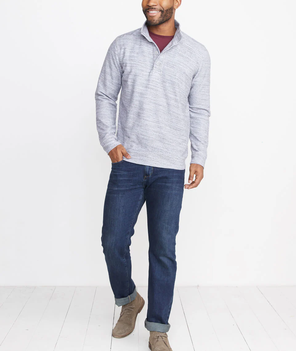 Clayton Pullover in Heather Grey