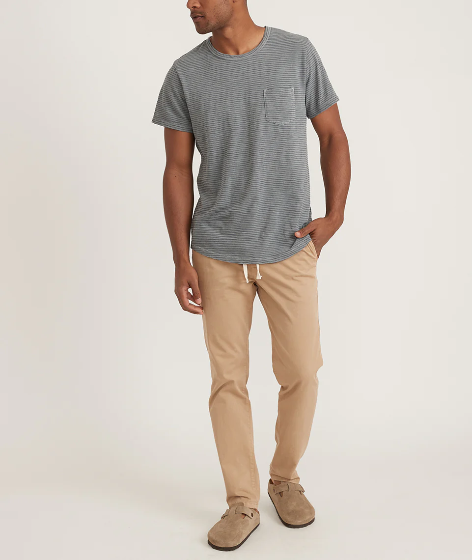 Saddle Hem Pocket Tee in Monument
