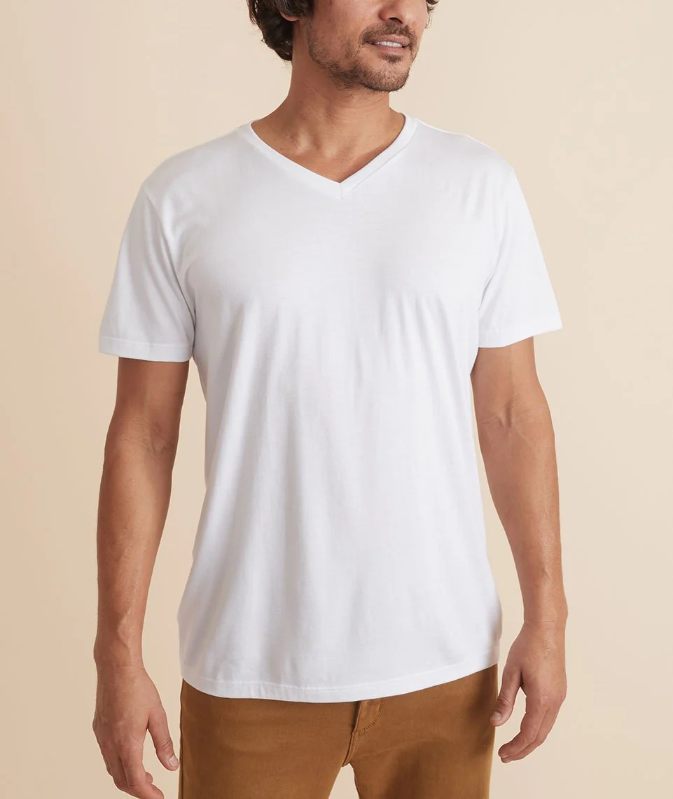 Signature V-Neck Tee in Pure White