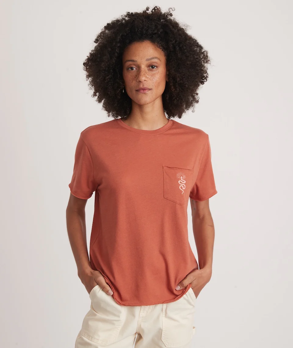 Boyfriend Crew Graphic Tee in Redwood