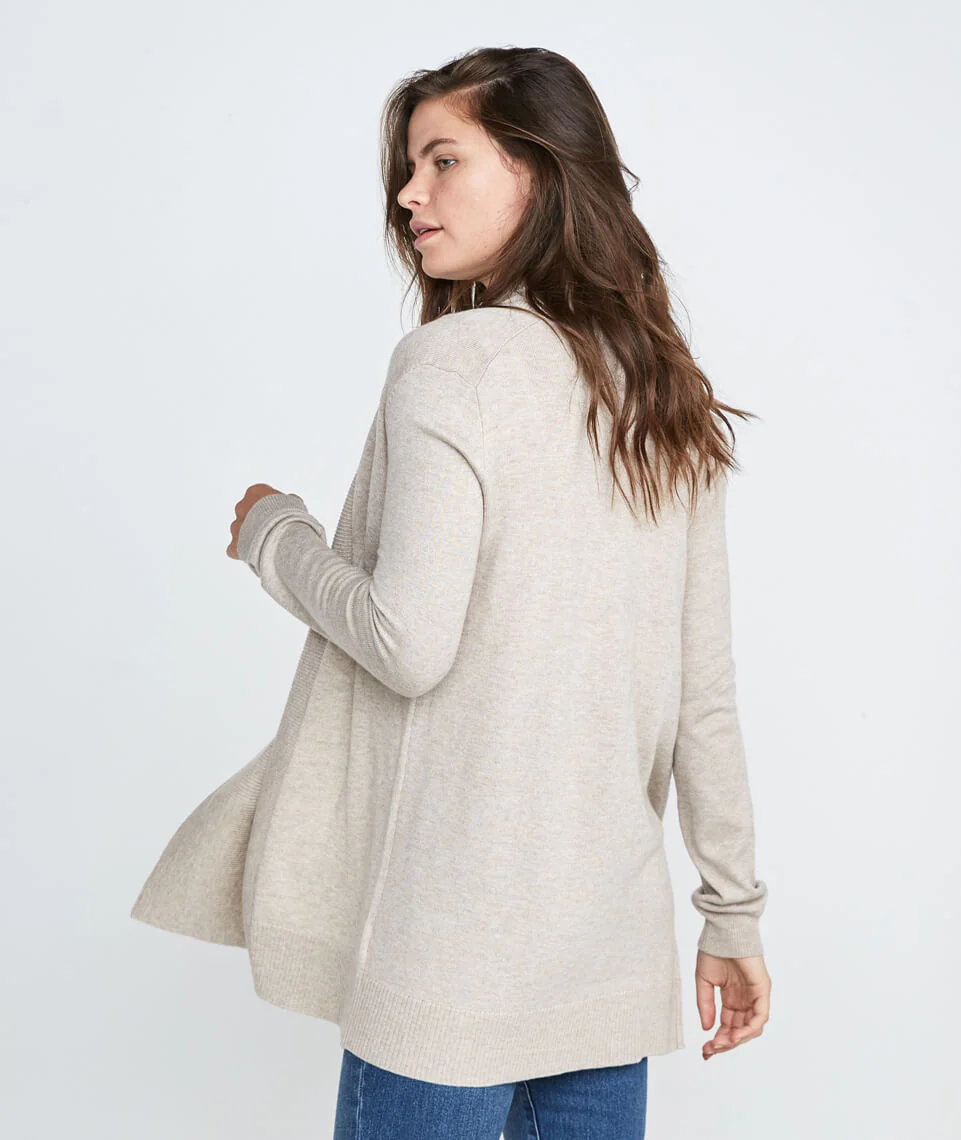 Mae Cardigan in Heather Oat