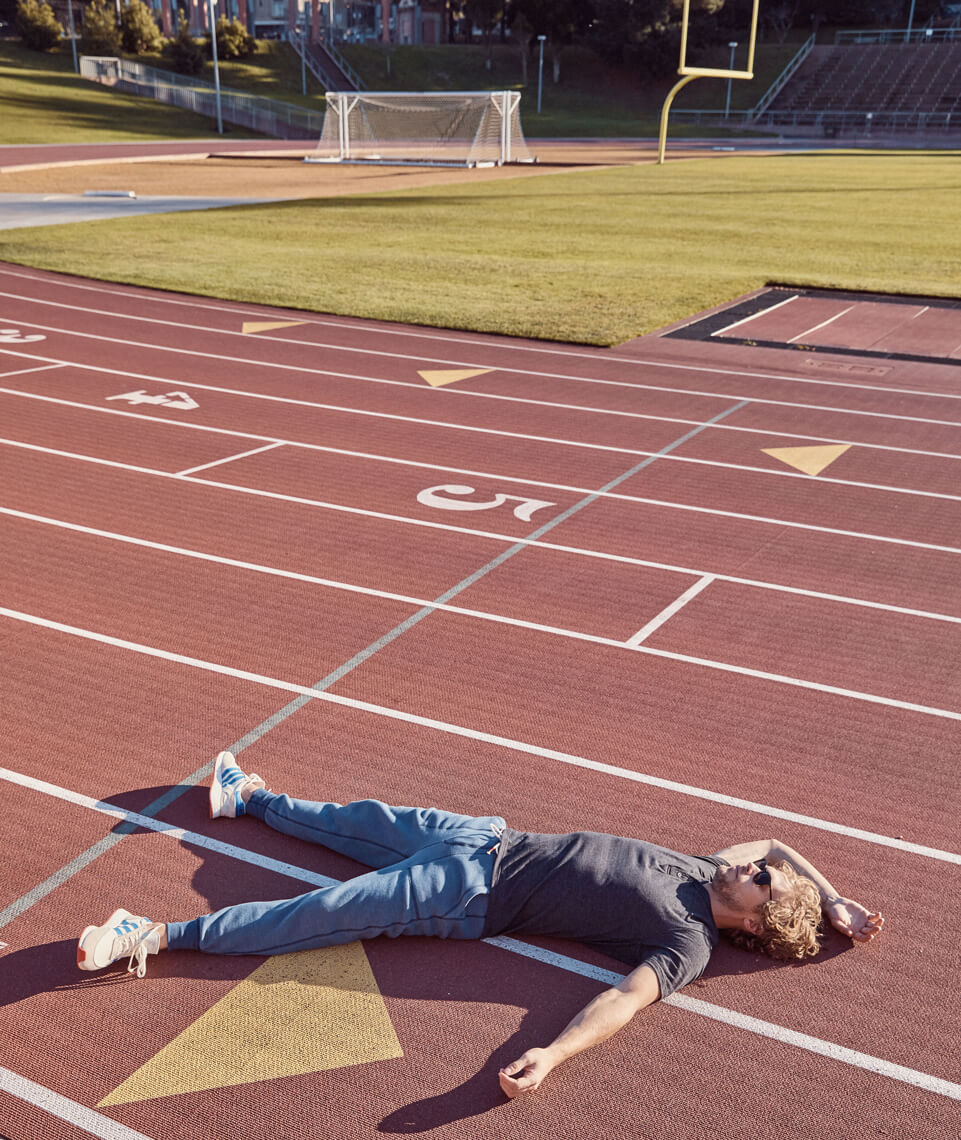 Shortsleeve Henley in Faded Black