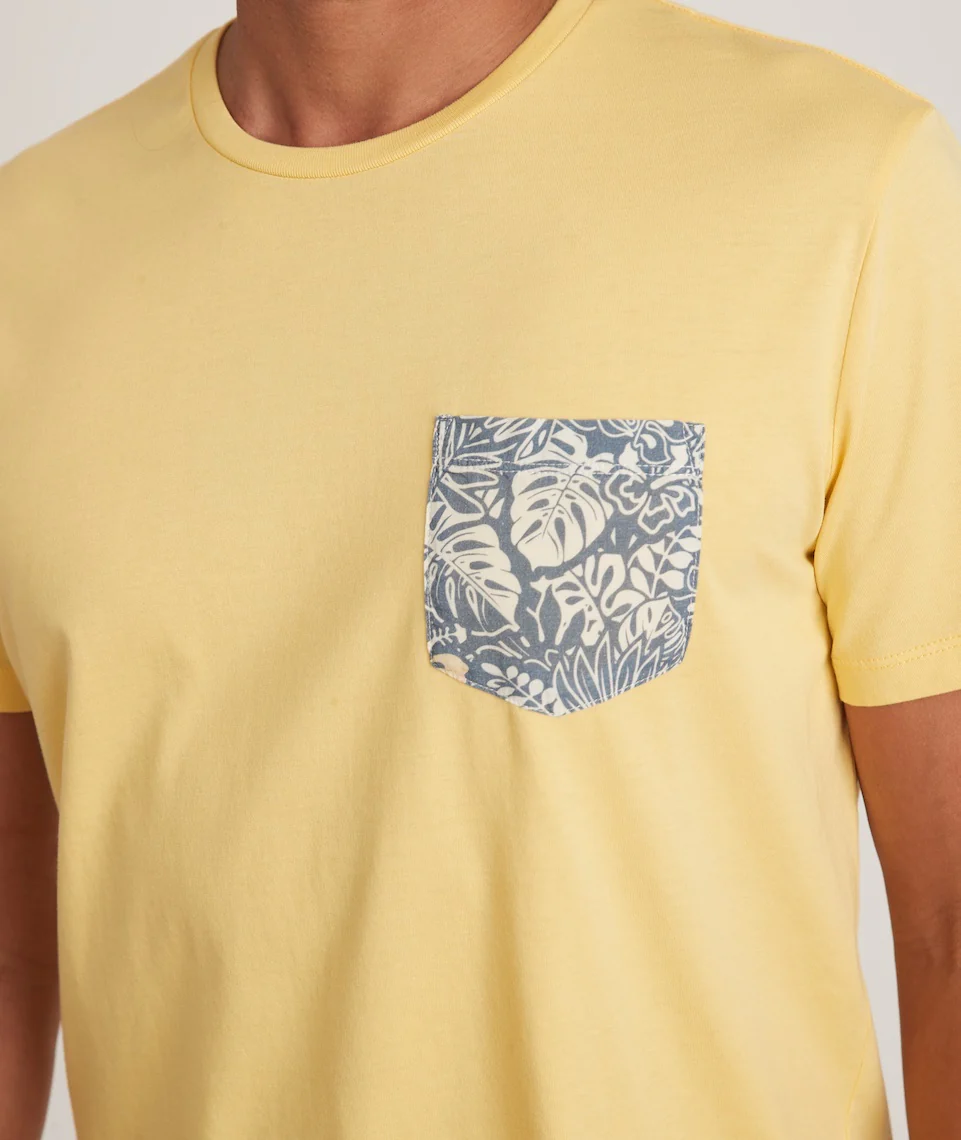 Signature Pocket Tee in Lemon Drop