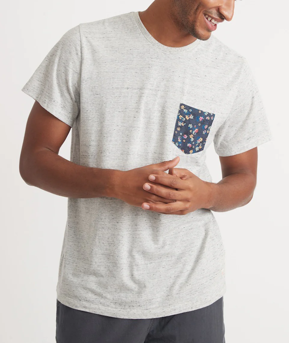Signature Pocket Tee in Ash Heather