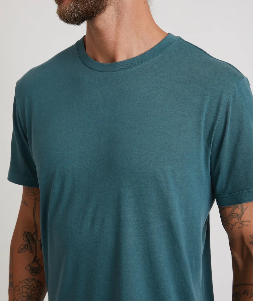 Signature Crew Tee in Ponderosa Pine