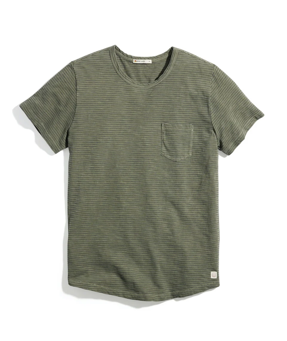 Saddle Hem Pocket Tee in Dusty Olive