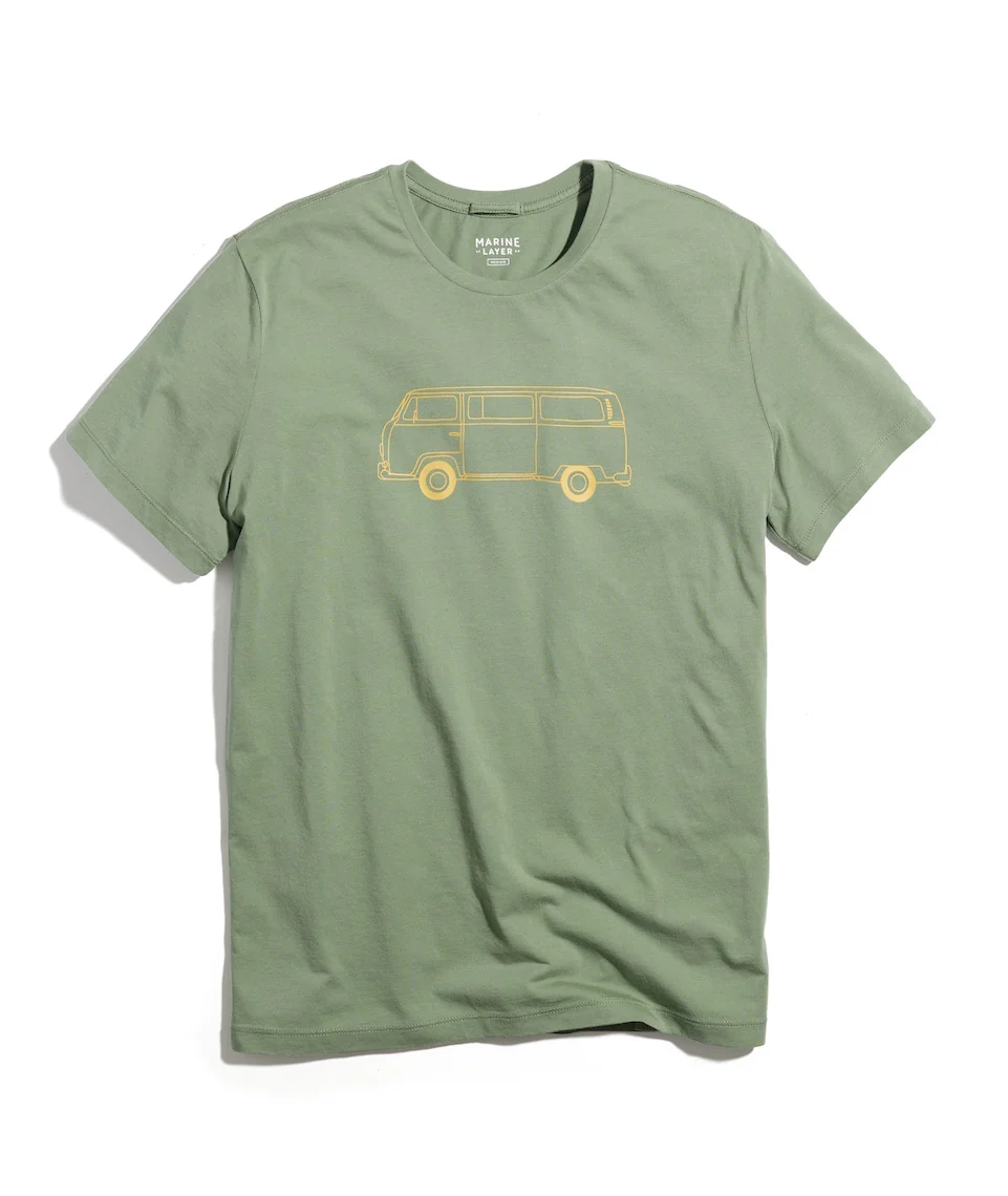 Signature Crew Graphic Tee in Hedge Green