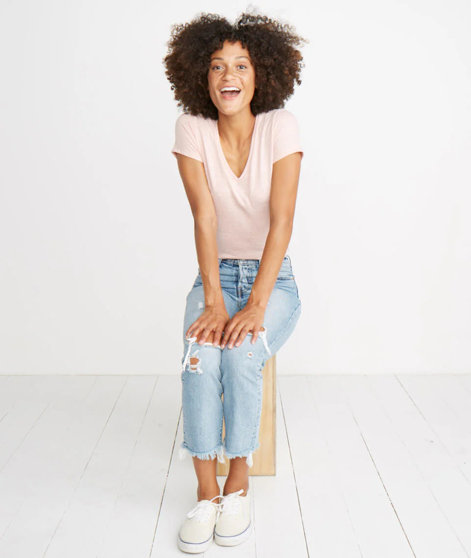 V-Neck in Vintage Peach