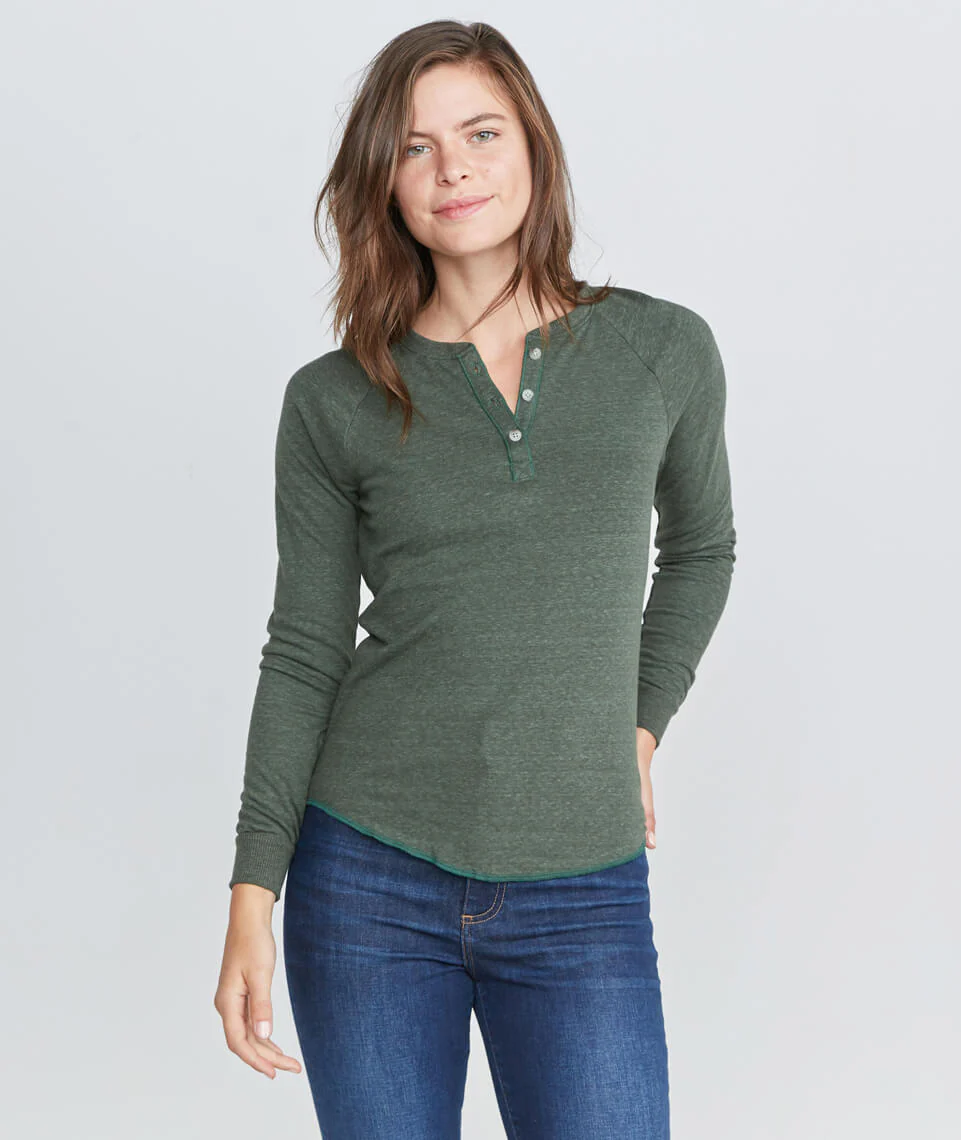 Double Knit Henley in Moss