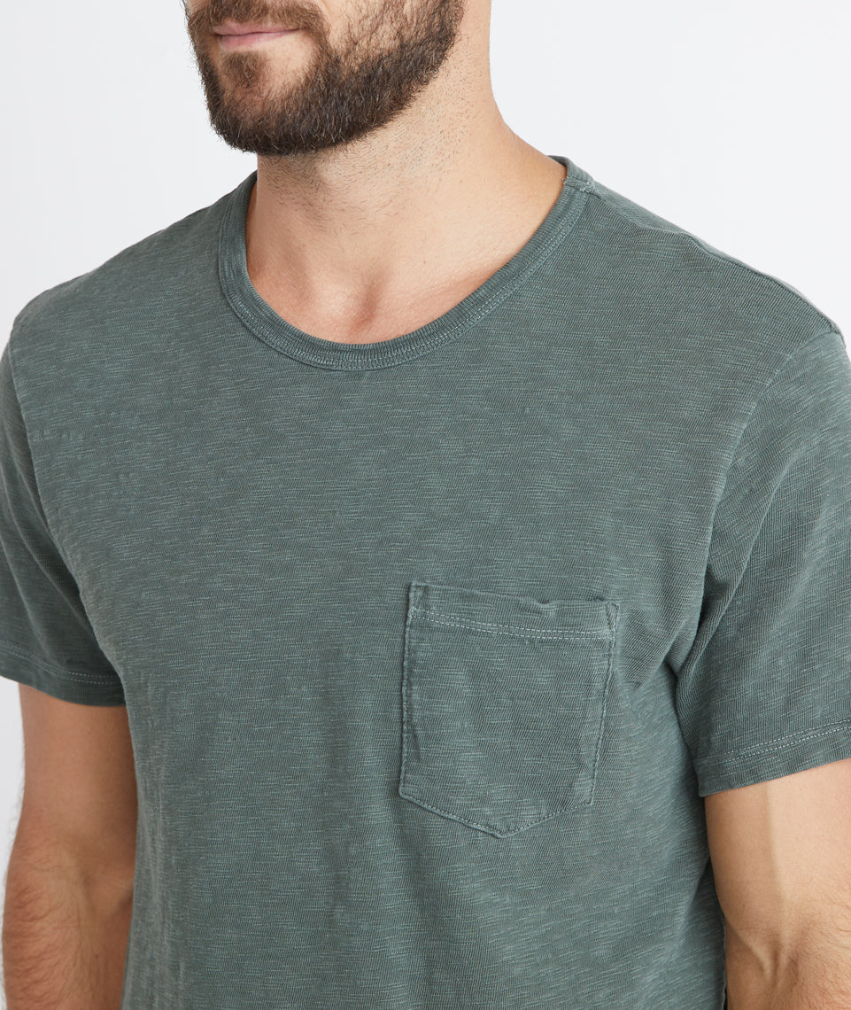 Saddle Pocket Tee in Moss