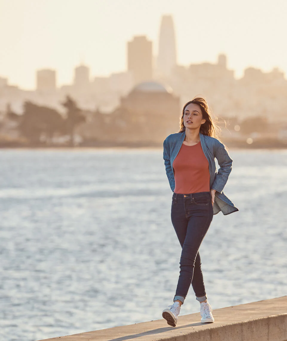 Lila Rib Scoopneck in Brick