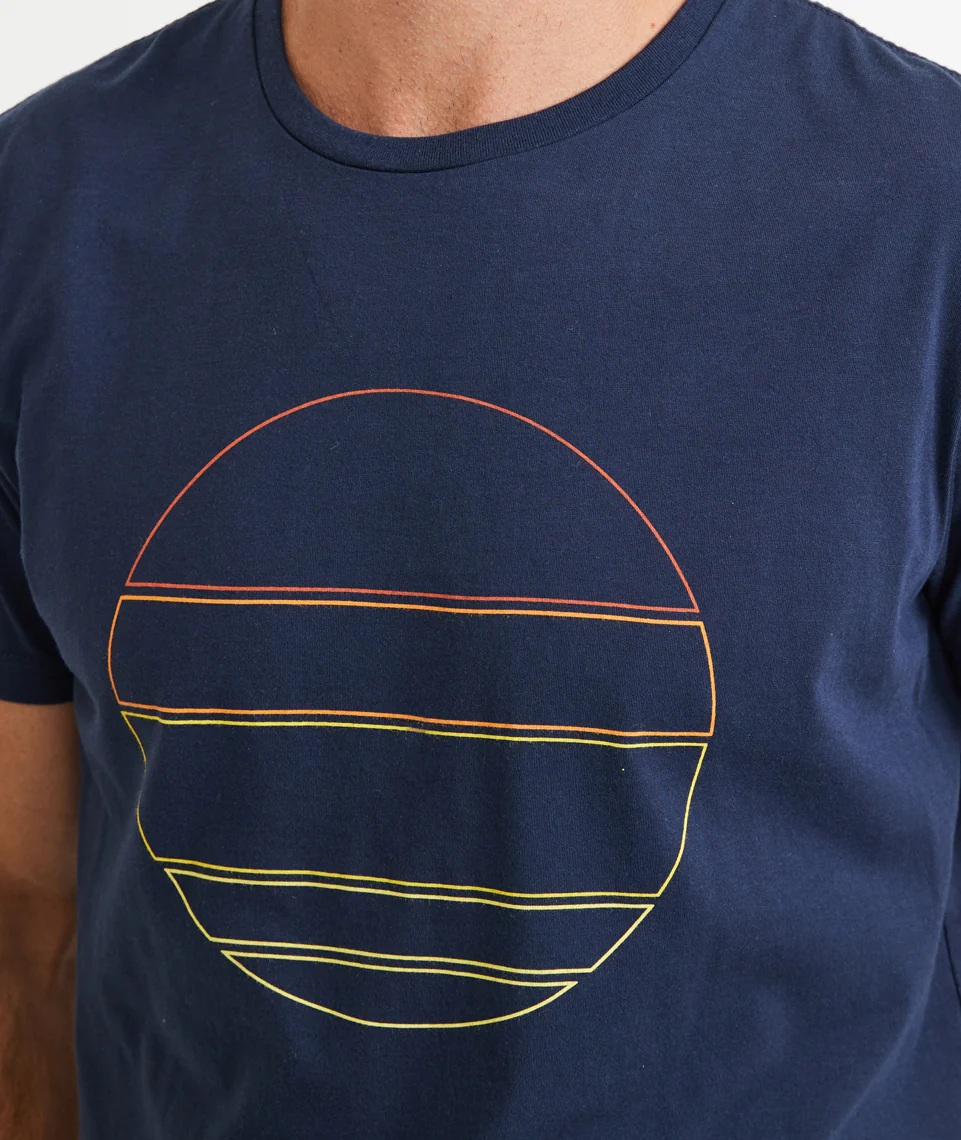 Sunset Outline Tee in Black Iris