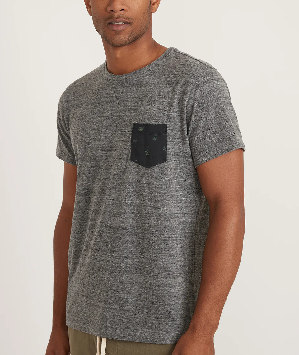 Signature Pocket Tee in Heather Grey Neps