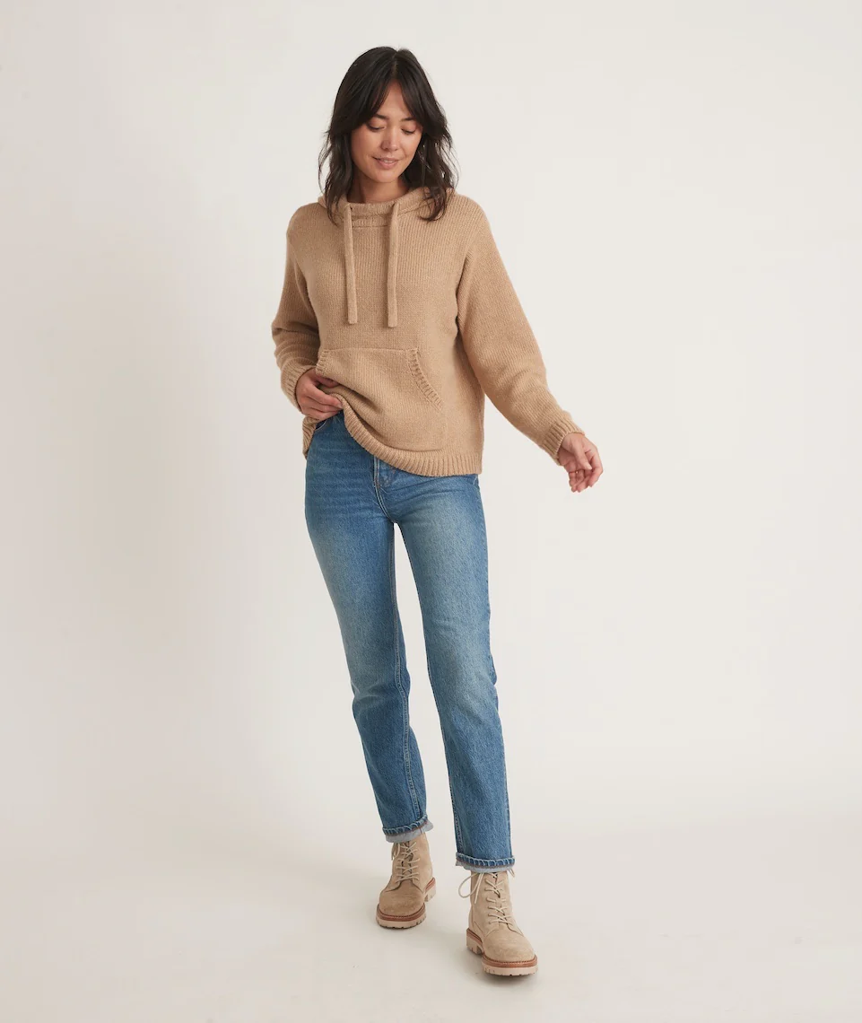 Unwind Pullover Hoodie in Camel