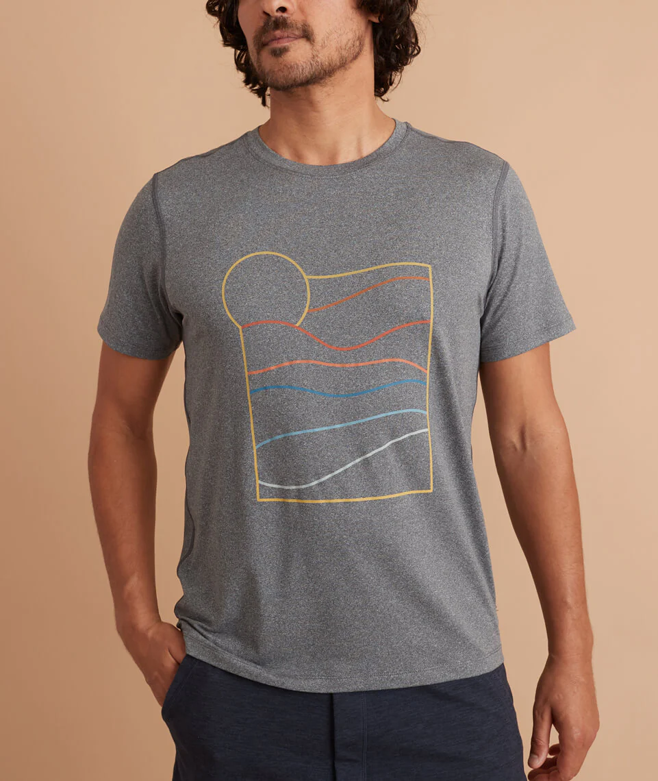 Sport Crew Graphic Tee in Anthracite