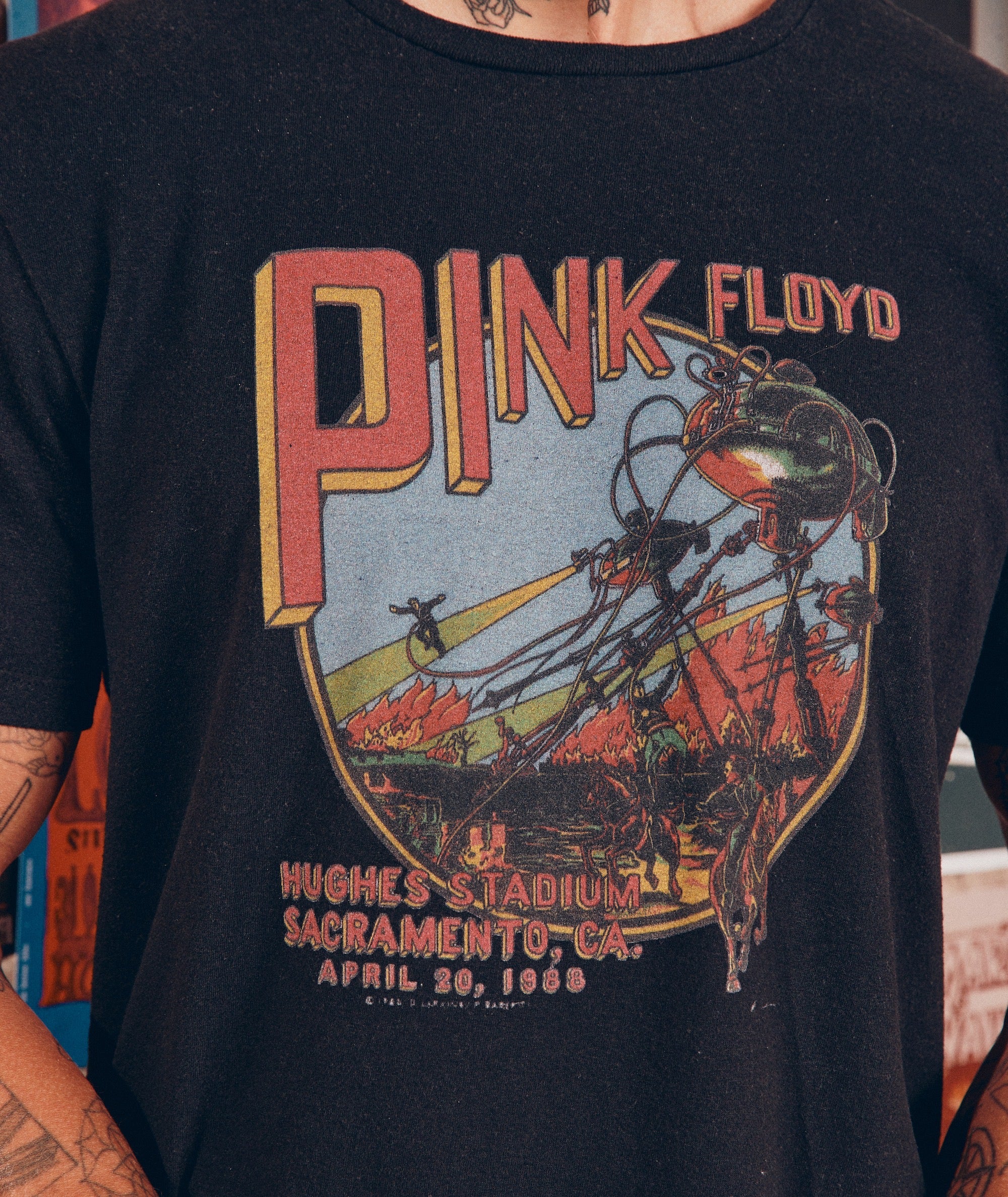 Pink Floyd Sacramento Unisex Tee