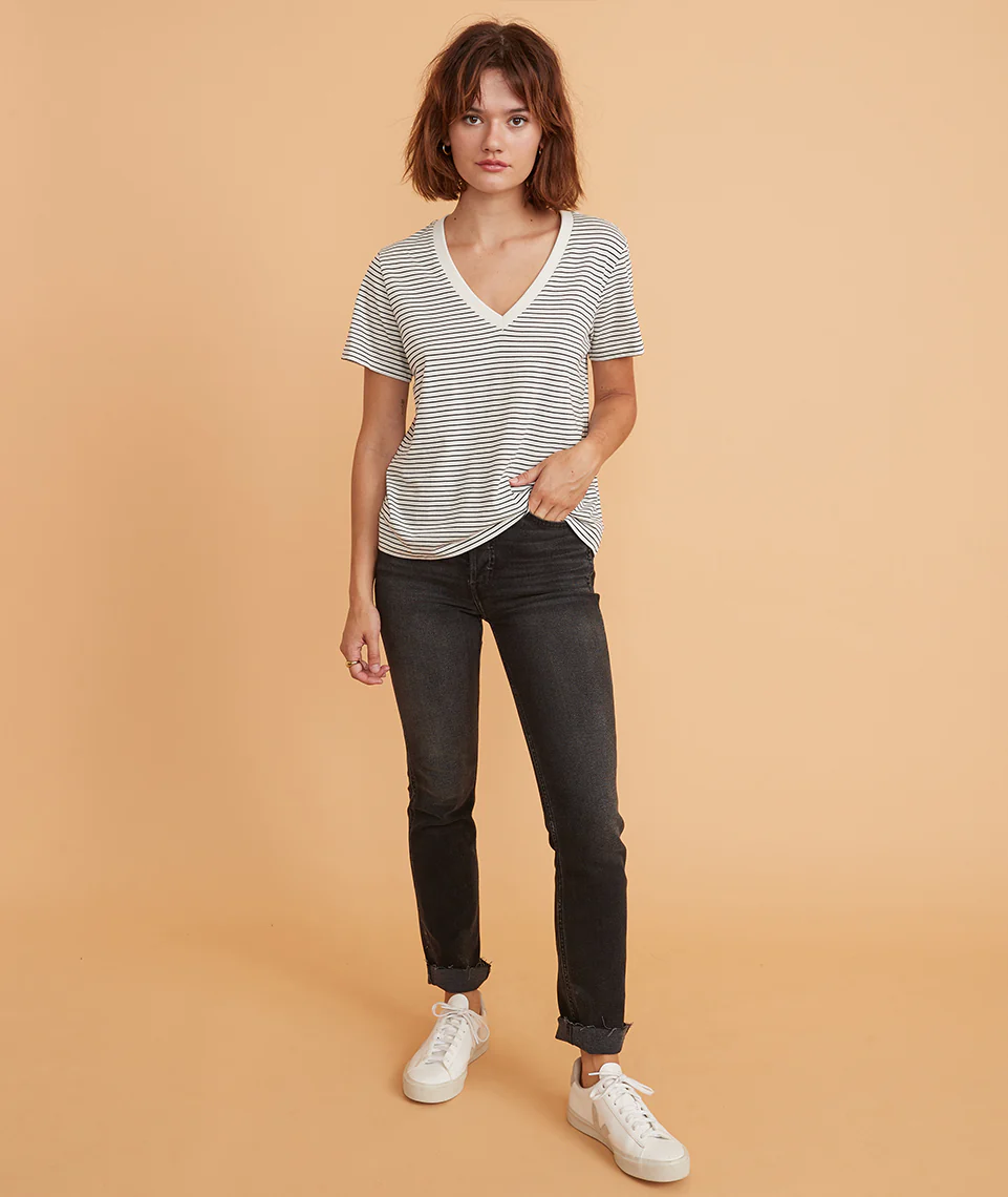 Boyfriend V-Neck in Natural/Black Stripe