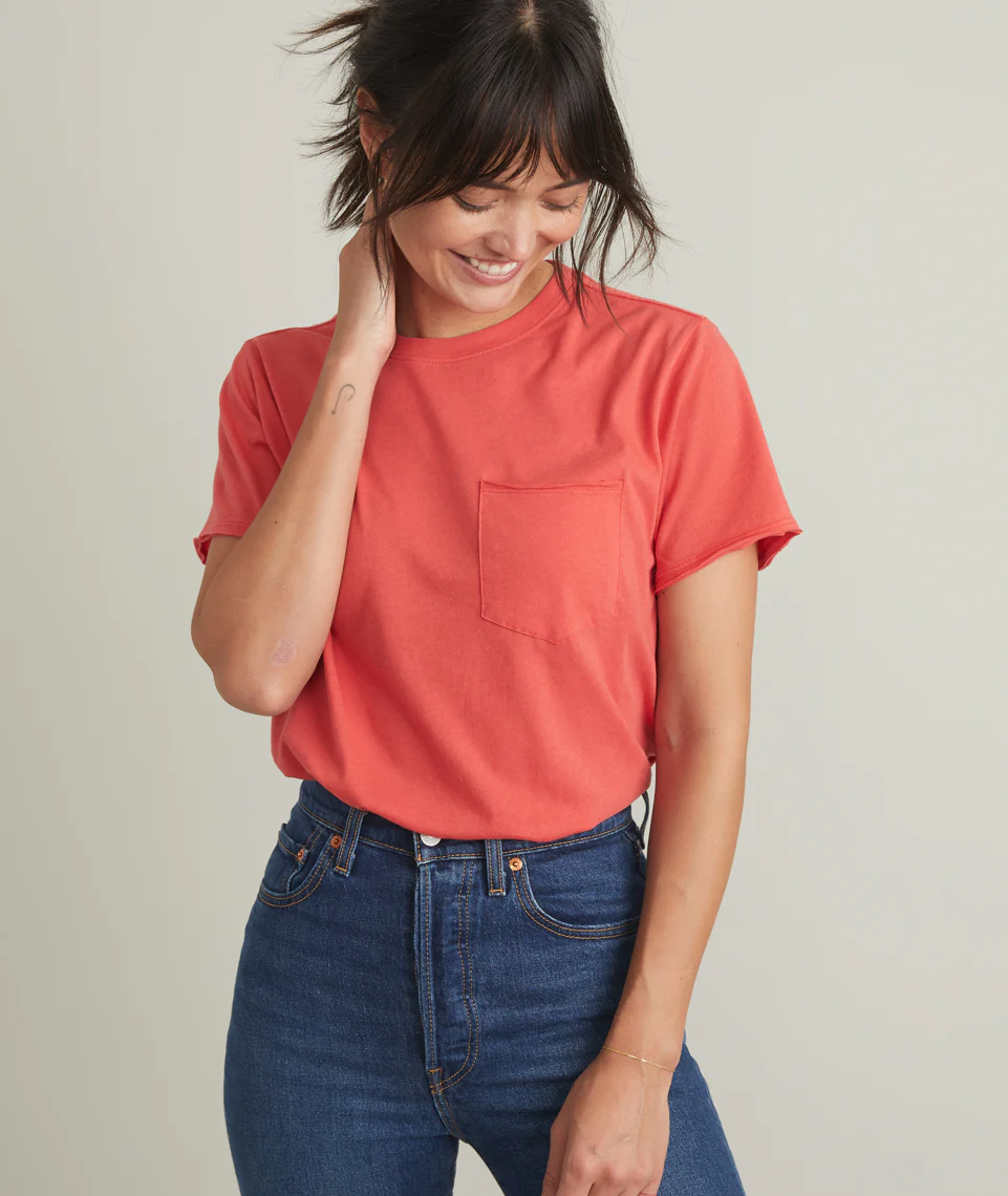 Boyfriend Crew Tee in Poinsettia