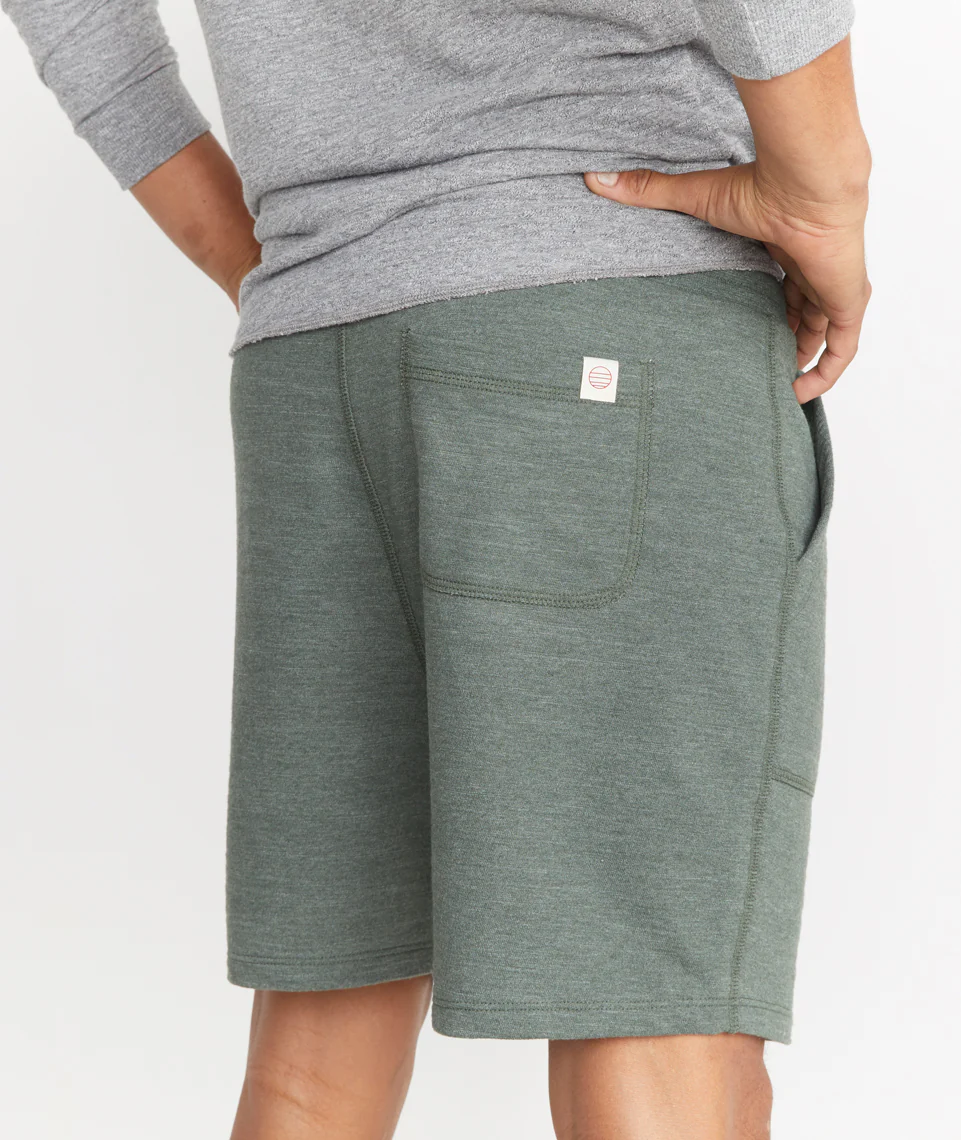 Lounge Short in Moss