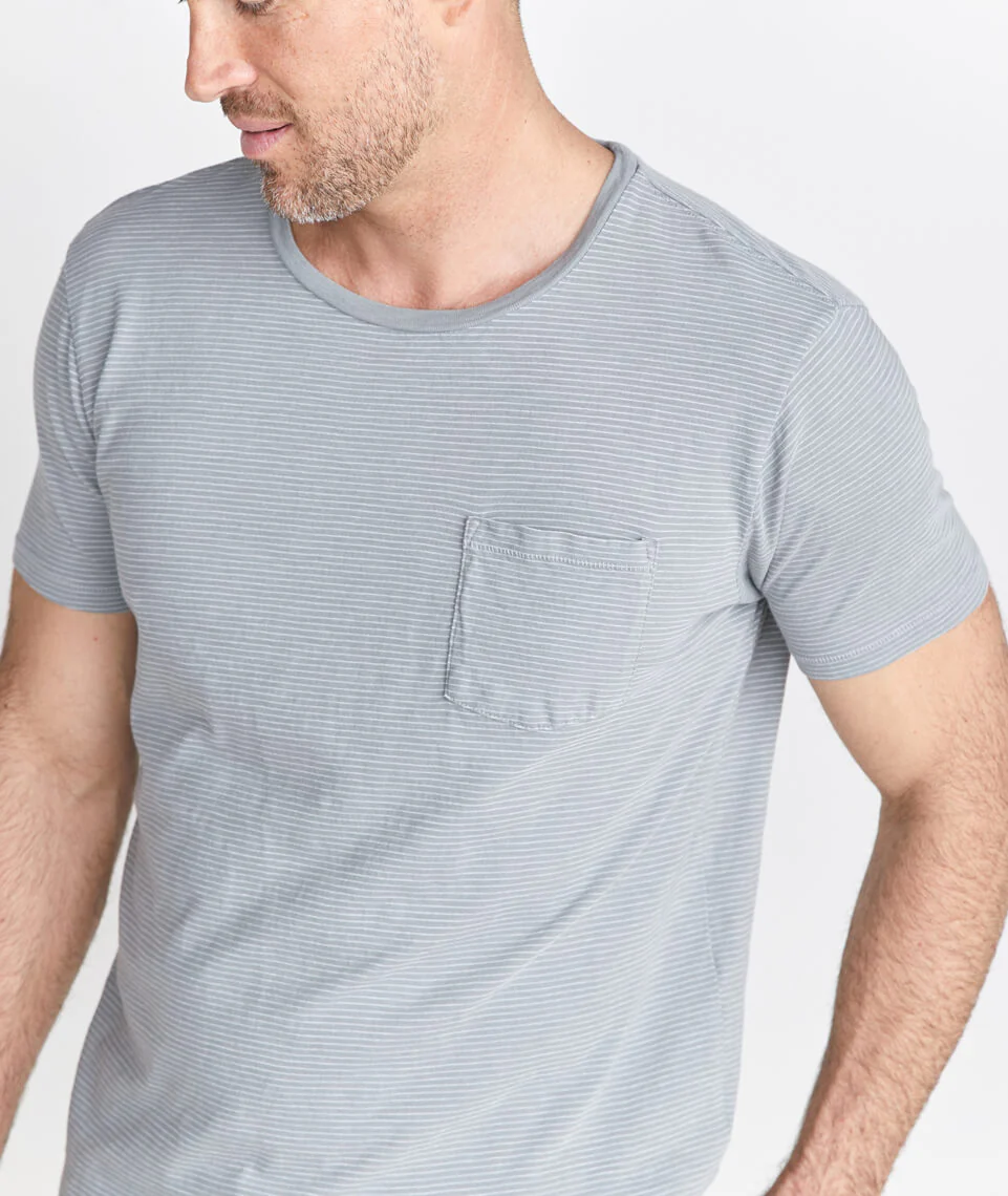 Signature Pocket Tee in Moss