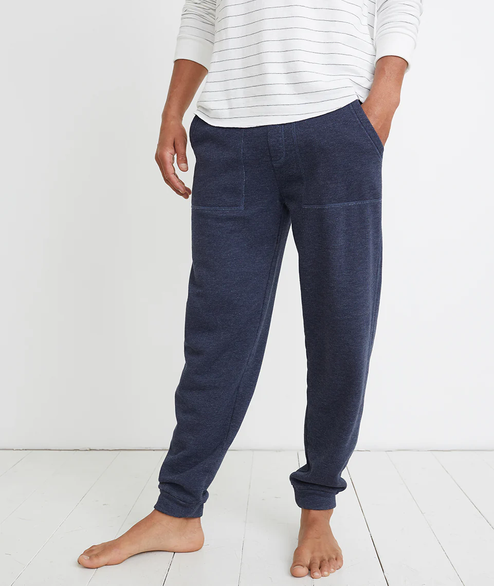 Sherpa Jogger in Black Iris