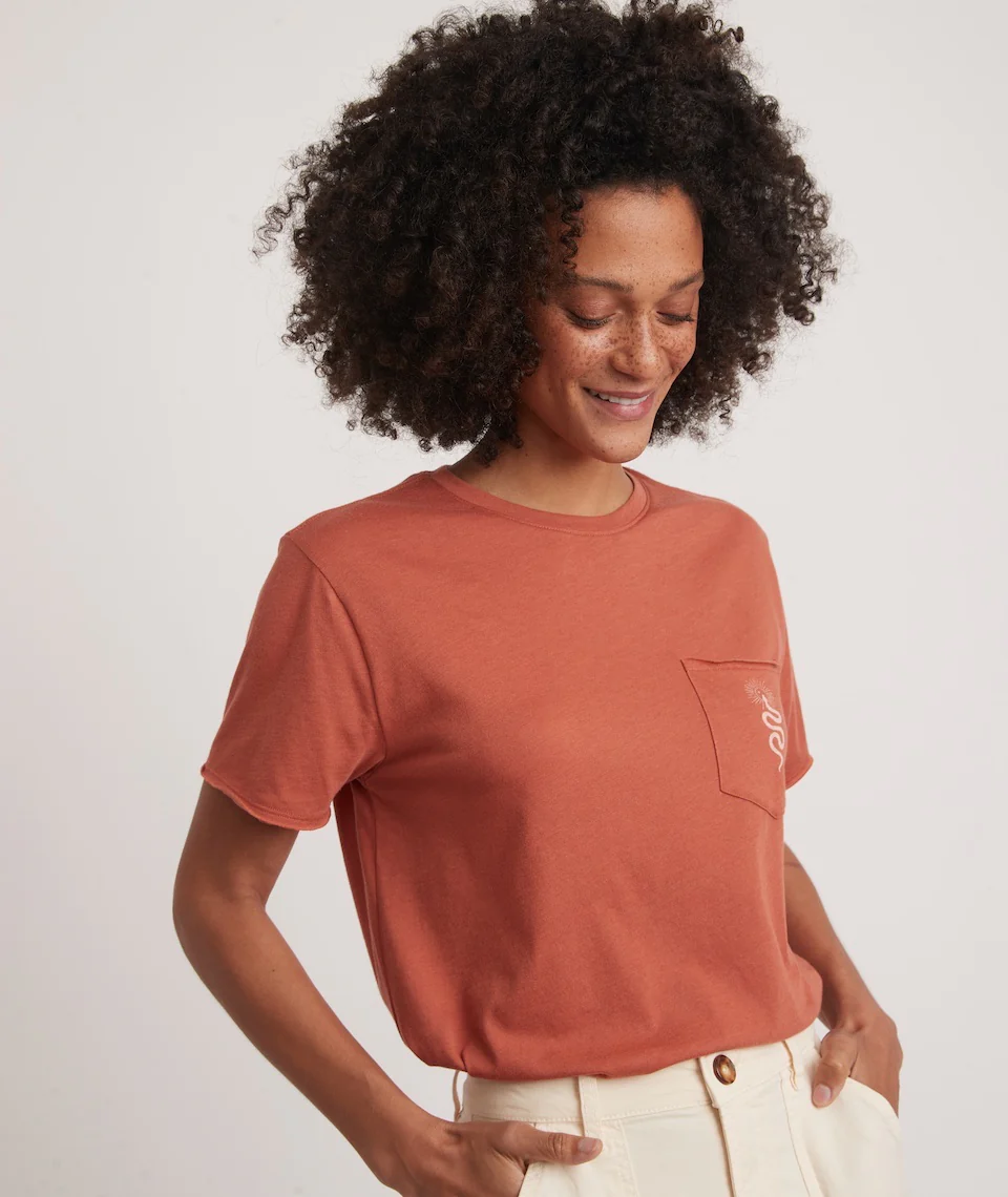Boyfriend Crew Graphic Tee in Redwood