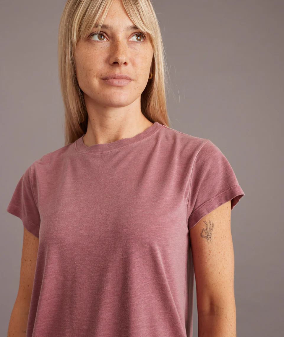 Swing Crew Tee in Rhododendron