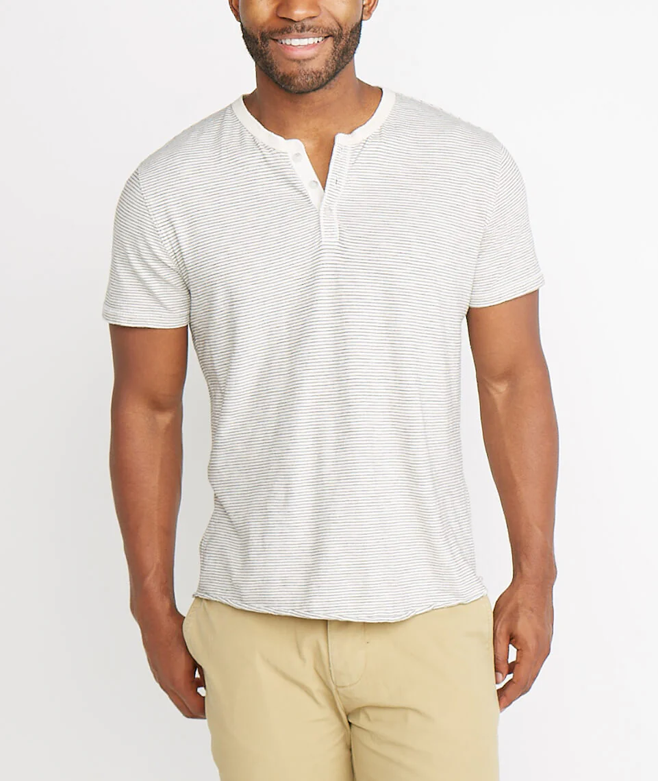 Shortsleeve Henley in Natural/Black
