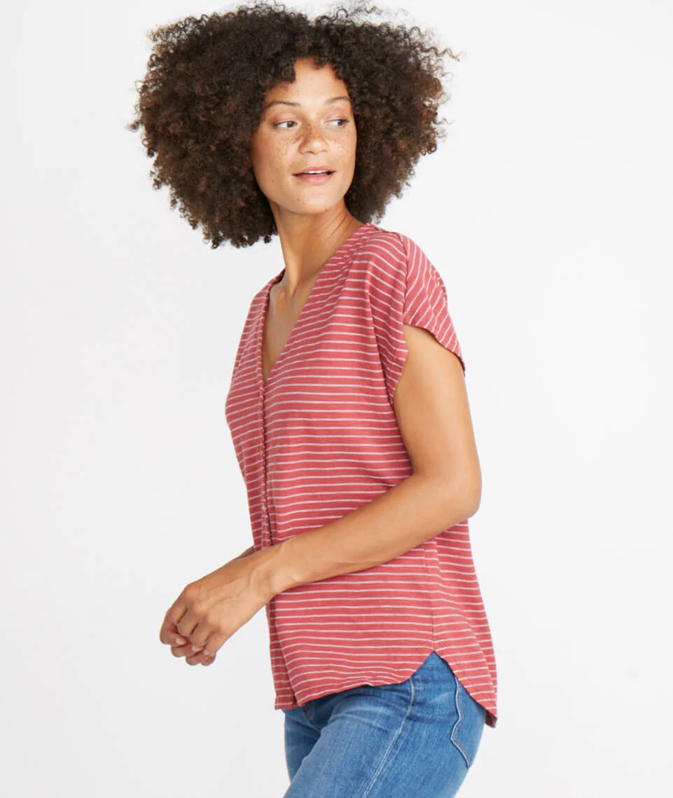 Blakely V-Neck in Rosewood