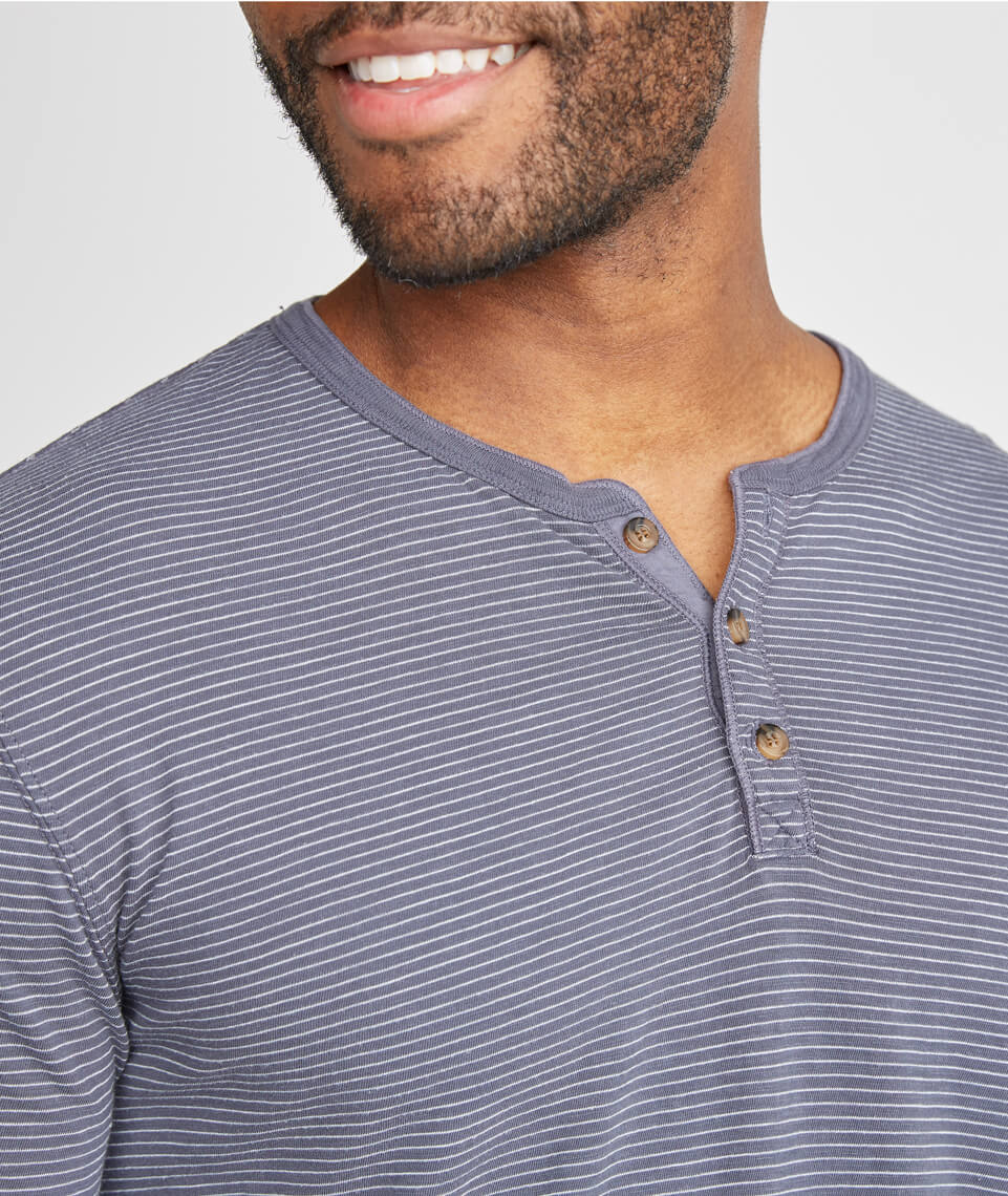 Lightweight Henley in Ink