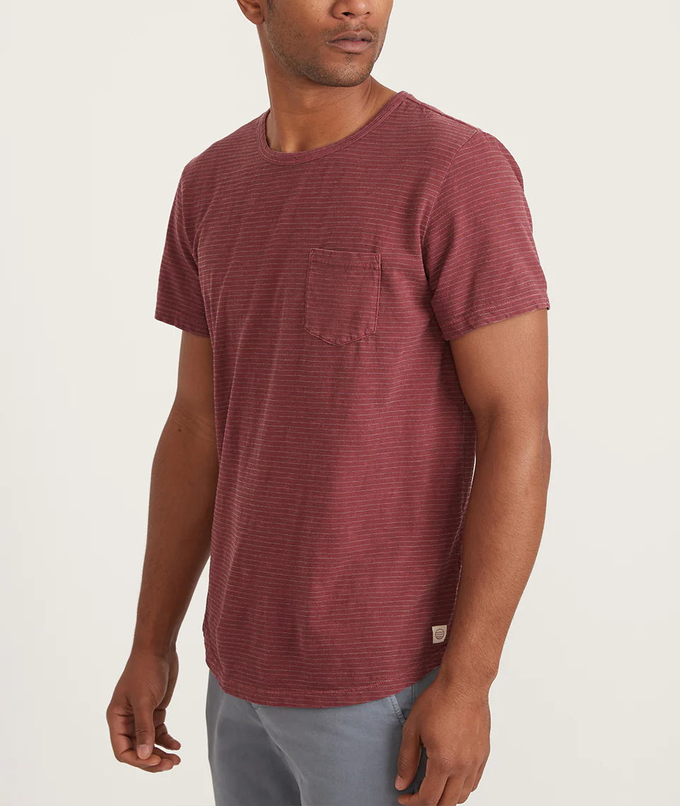 Saddle Hem Pocket Tee in Oxblood Red