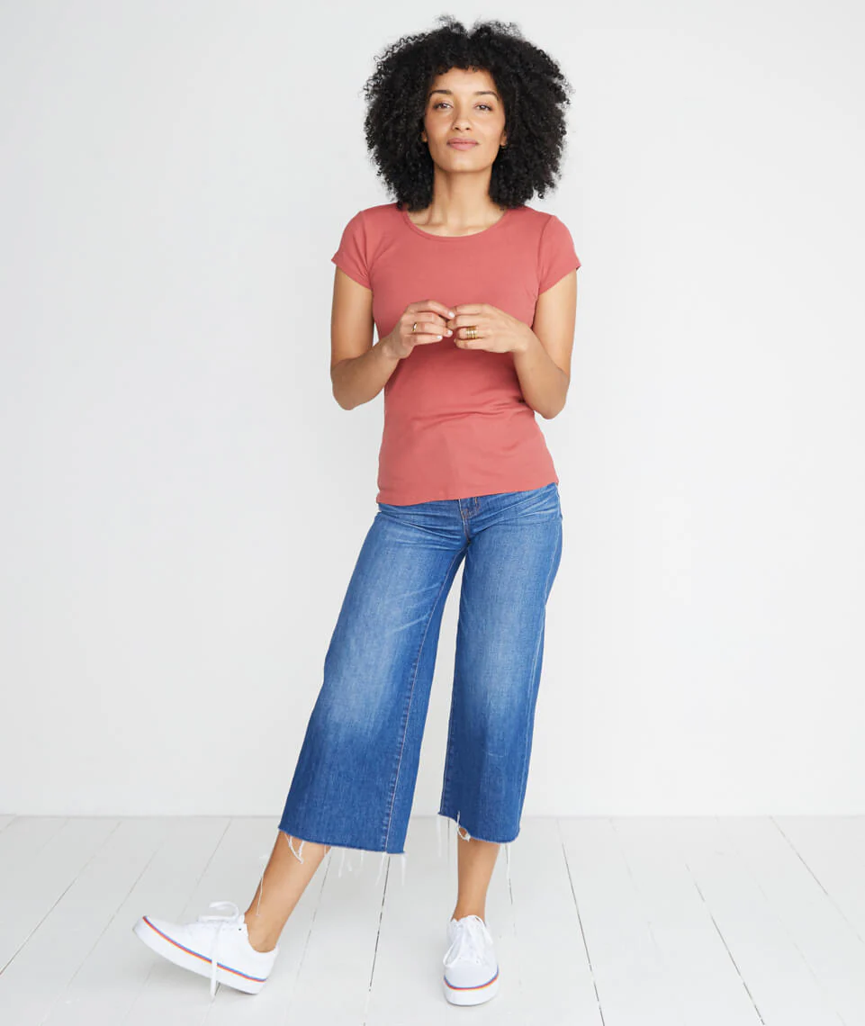 Lila Rib Scoopneck in Brick