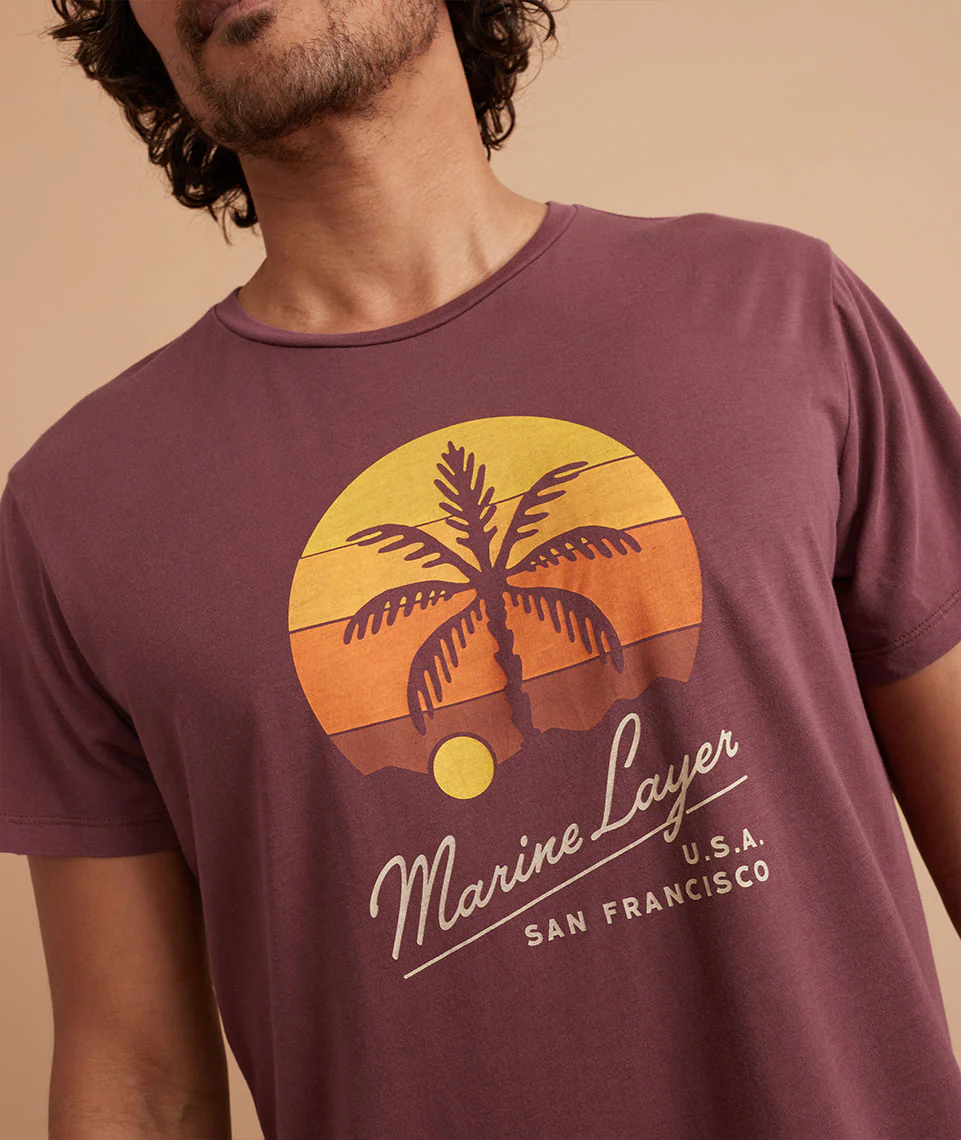 Signature Crew Graphic Tee in Andorra