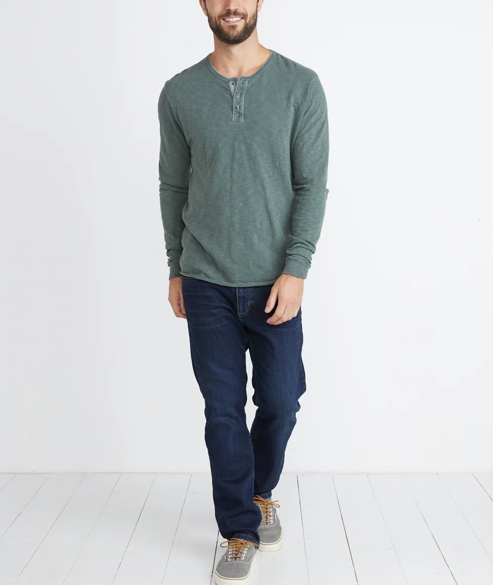 Lightweight Henley in Dusty Olive