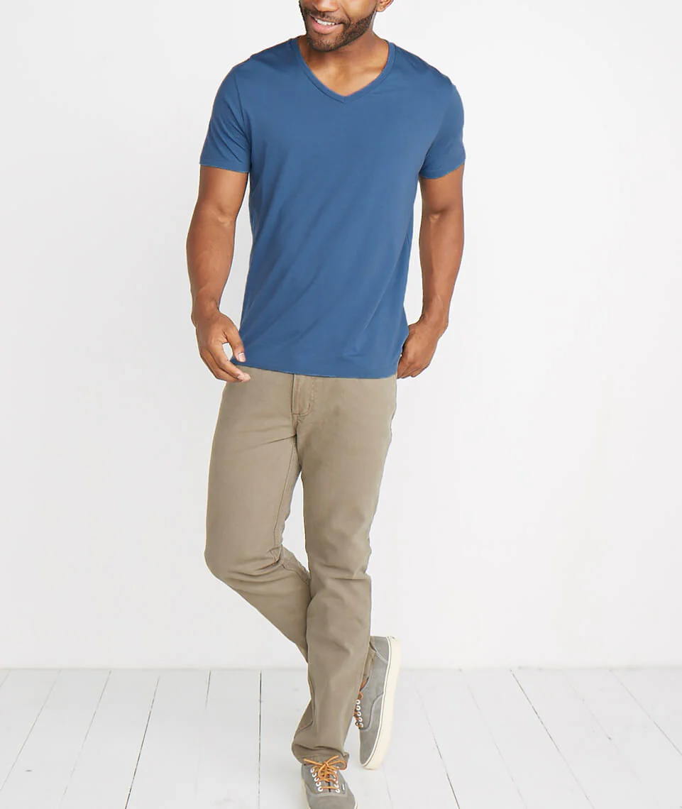 Signature V-Neck in Faded Aegean