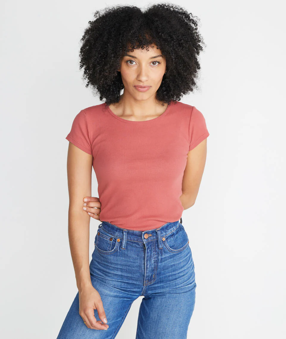 Lila Rib Scoopneck in Brick