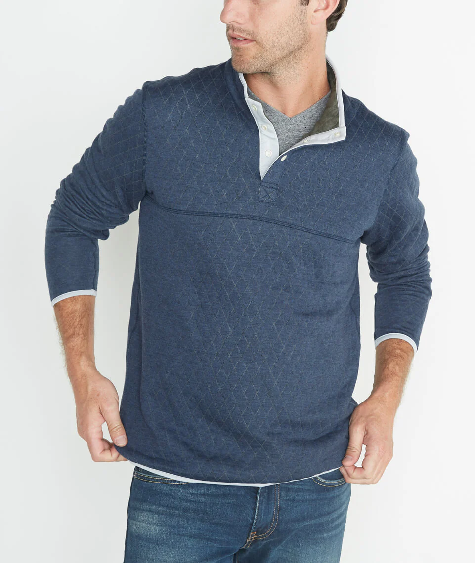 Corbet Reversible Fleece Pullover in Navy / Olive