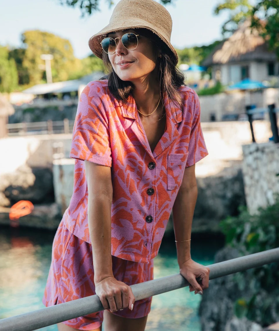 Terry Out Resort Shirt in Orange/Lavender Floral Print