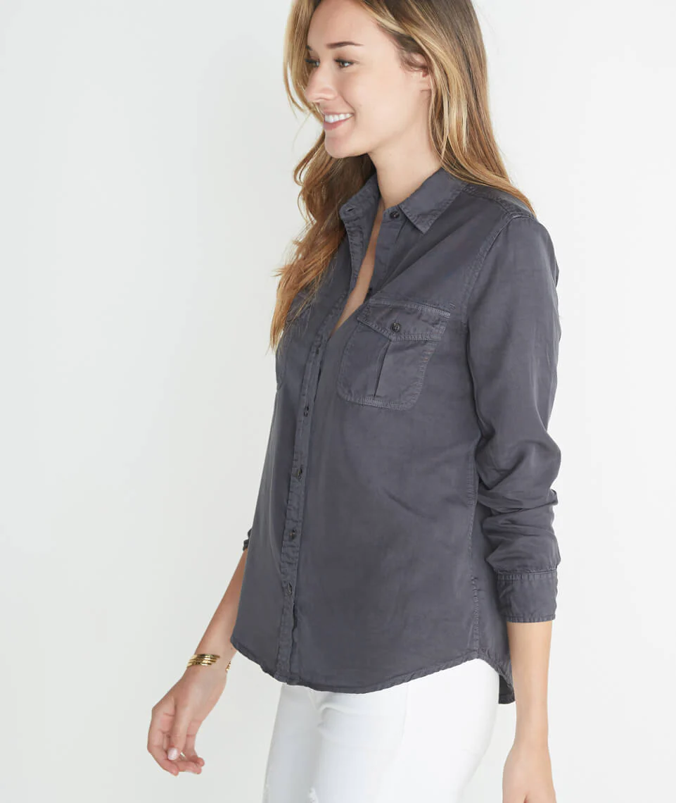 Hadley Button Down in Charcoal